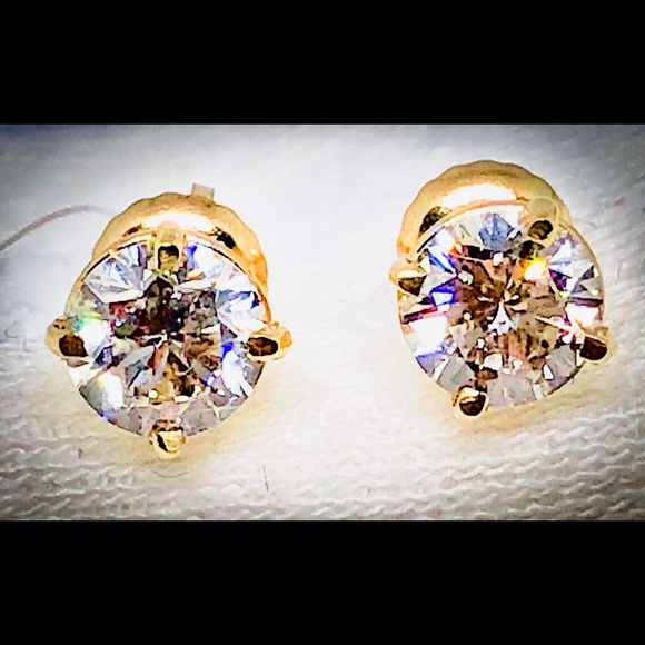1 CT Diamond 14k stud earring Si clarity H color - Picture 3 of 8
